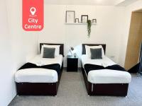 Large Townhouse 5 Beds with Two Parking Spaces - Manchester City Centre - B&B