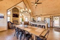 Cabin with Hot Tub and Sauna 5 Mi to Dtwn Blue Ridge! - Ferienwohnung