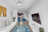 Sleek Doral Retreat 1 Bed Oasis With Free Parking - B&B Hialeah Gardens