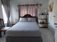 B&B Port Antonio - Hunter's Place - Tim Pappies - Bed and Breakfast Port Antonio