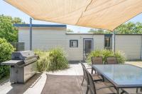 B&B Dromana - Direction Dromana - Heart of Town Beachside Haven - Bed and Breakfast Dromana