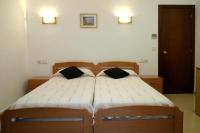 Standard Twin Room with Bathroom and Balcony