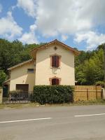 B&B Salles - Maisonnette de campagne - Bed and Breakfast Salles