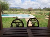 B&B Archers Post - Samburu Dik-Dik House & Susuk Self-catering Cottage - Bed and Breakfast Archers Post