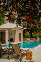 Villa Kalamitsi Luxury Villa in Apokorona Chania - Chambres d'hôtes Karýdi