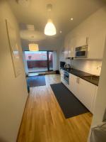 Luxurious Flat With A Private Rooftop Terrace - B&B Gothenburg