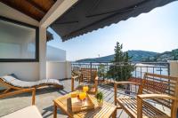 Superior Two Bedroom Apartment with Terrace and Sea View