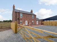4 Bed in Mablethorpe 78453 - Chambres d’hôtes