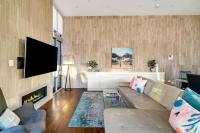 Luxury Loft in the CBD with Outdoor Living - B&B Sydney
