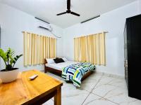 Deluxe Double Room (2 Adults + 1 Child)