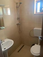 Pensiunea Valea Toplitei - Ferienwohnung Roşia