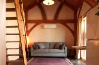 B&B Portland - Timber frame guesthouse in NE Portland - Bed and Breakfast Portland