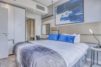 B&B Johannesburg - The Capital Sandton Luxury apartment with free pool, gym, spa and Netflix - Bed and Breakfast Johannesburg