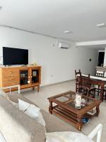 Departamento Equipado Villa Nueva/Maria - 4 Personas - Cochera - Chambres d'hôtes Villa Maria