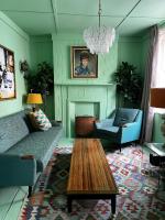 Georgian Russell - B&B Hastings