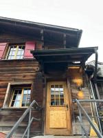 Region de Gstaad - Ultra Modern Apartment- Huge Roof Terrace - Great Views - Chambres d'hôtes Zweisimmen