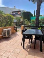 Tennis Village avec terrasse, piscine, clim et parking - Chambres d’hôtes Le Cap d'Agde