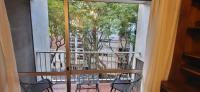 apto 1 dorm sobre Ellauri - Bed and Breakfast Montevideo
