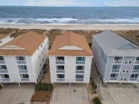 Serenity Now Carolina Beach Ocean Front, great views - B&B