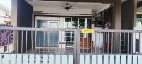 B&B Kluang - HOMESTAY D'TEPIAN CASA, BANDAR SERI IMPIAN KLUANG - Bed and Breakfast Kluang