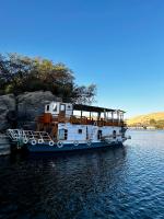 Houseboat Hotel and Nile Cruises Zainoba - B&B