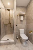 Deluxe Apartment with Balcony - Mykhailivska str. 24V