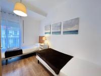 Three-Bedroom Apartment - Marques de Campo Sagrado 7