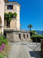 Apartment camelie with private beach - B&B Baveno