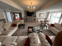 B&B Kingholm Quay - Luxurious 5 bedroom house with games room - Bed and Breakfast Kingholm Quay