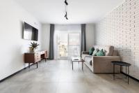 Stay-Sliema centrally located retro one bedroom - B&B Sliema