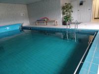 B&B Schönwald - Haus Lucia, mit Pool und Sauna, Appartment 4 - Bed and Breakfast Schönwald