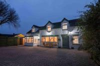 Sundial Cottage, Stunning 3 Bed Cottage with Hottub - Ferienwohnung