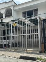 Apartamento Bien Ubicado - B&B