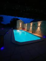 Gite Provençal du Mas Arnaud - B&B Arles