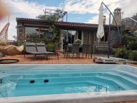 Finca Vistas al Teide con jacuzzi, wifi y TV satélite - Chambres d’hôtes