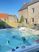 La Maison du Pays Coutançais - B&B