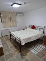 Apartamento com 1 Quarto