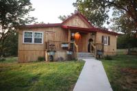Rusted Barn, LLC - Bed and Breakfast Edwards