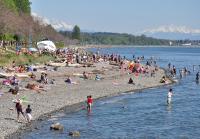 JESI'S NEW HOUSE, Self Enter 2BR, Whole Suite, Close to White Rock Beach & US Border - B&B Surrey