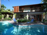 Leilani Tiare - stylish villa on Four Mile Beach - B&B
