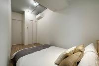 bHOTEL Art Bldg - Modern 2BR City Center for 8ppl - B&B