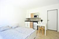 Studio (2 Adults)