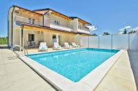 Exklusive 4-Sterne-Villa Mare - WLAN - Pool - Grill - B&B Plovanija