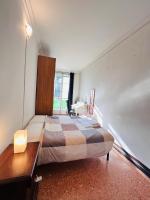 Camera Matrimoniale con Bagno in Comune