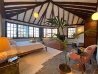 Deluxe Suite #1 with Sea View