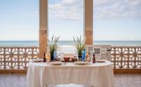 Beachfront house - B&B