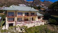 Le Gaulois Luxury Apartments, sleeps 2, Sea Views - B&B Gordon’s Bay
