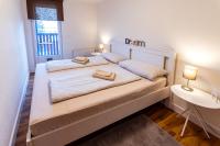 B&B Dresde - Apartment Dresden 3 OG links - Bed and Breakfast Dresde