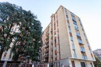 TWO SPACIOUS BEDROOMS 1 MINUTE TO METRO STOP - B&B