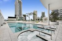 Oceanfront 3-Bed with Stunning Views, Pool & Sauna - B&B